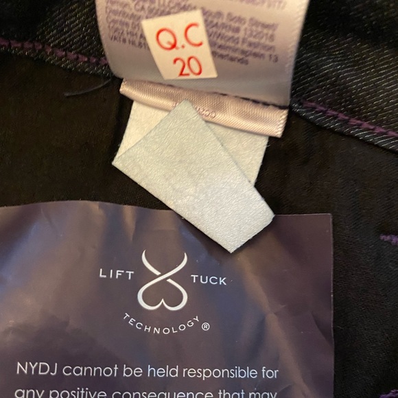 NYDJ Jeans slim jeans 32 inch inseam with bling back pockets! - Picture 8 of 13